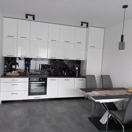Varsovia Residence Apartament 19 Parking Elblag Exterior photo